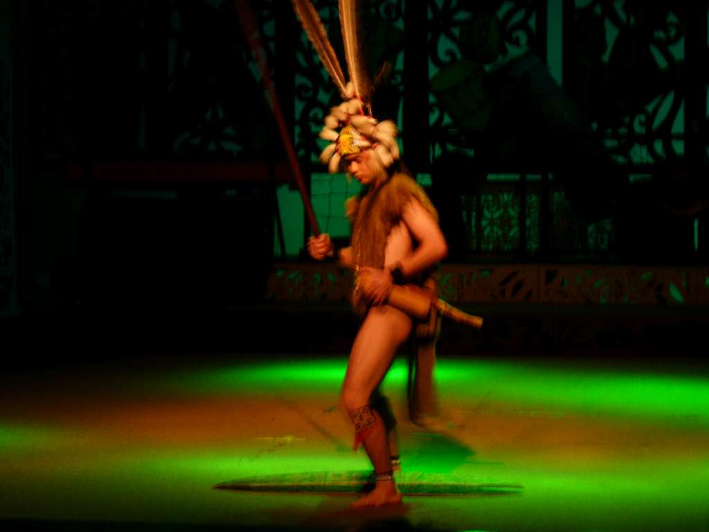 267.Bo - Santubong - Sarawak Cultural Village - multi-cultural performances