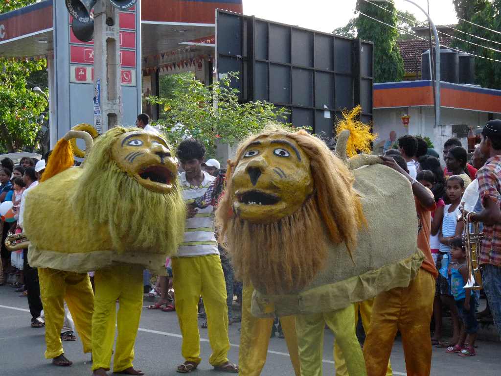 22b.Tangalle - karneval